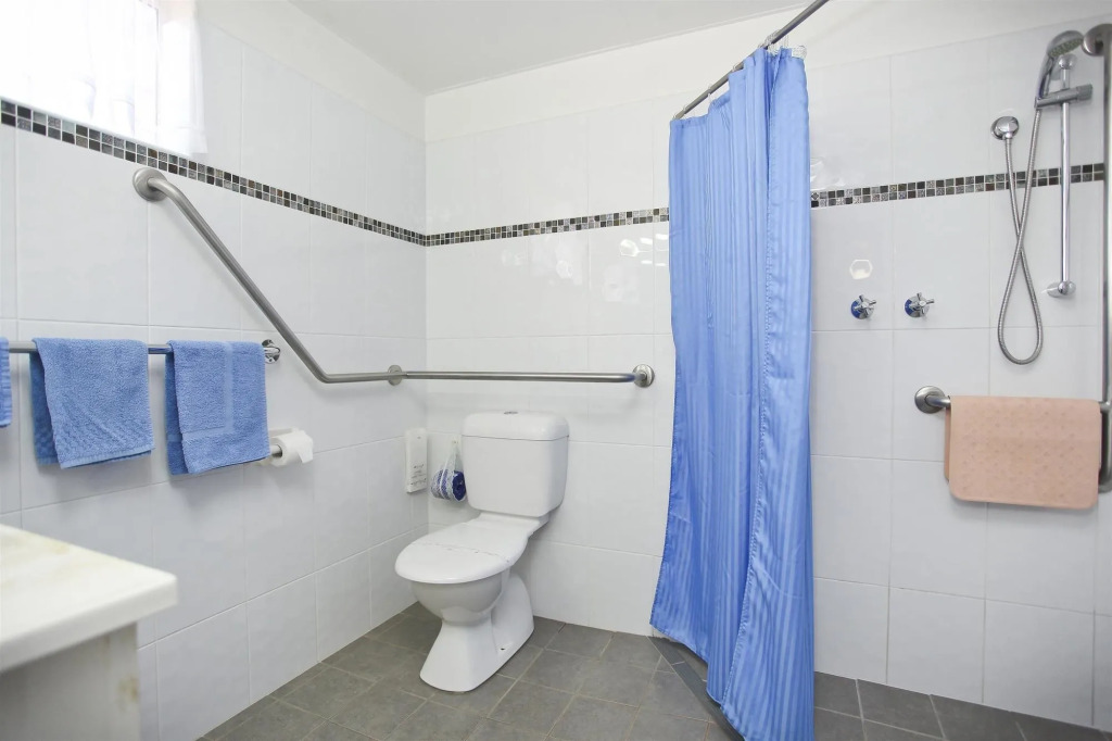 Blue Diamond Motor Inn