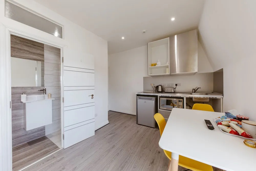 Rent Express Green Lane