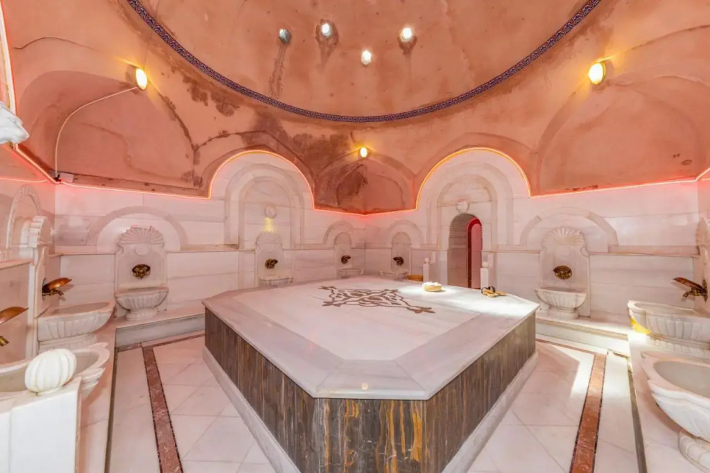 Babaylon Hotel