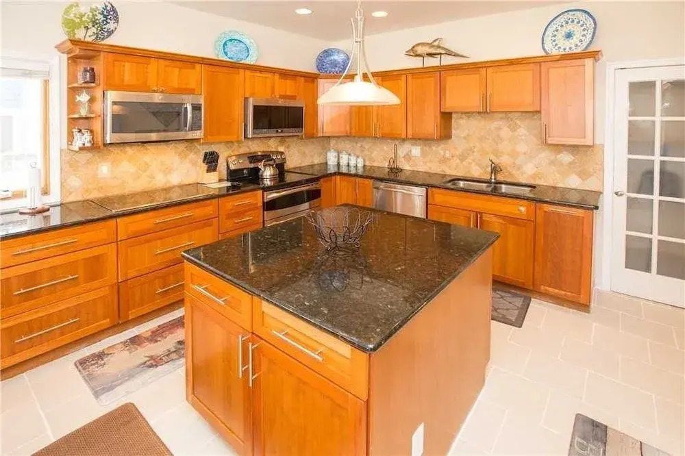 Blue Dolphin - 11 Br Home