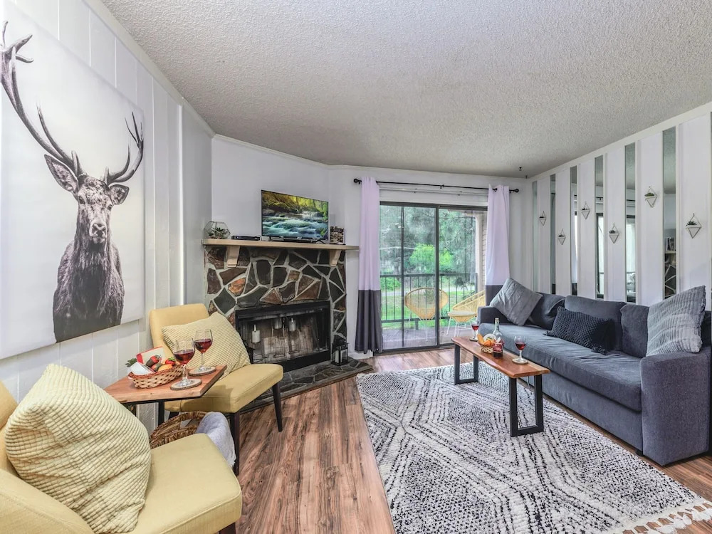 Wildcat Den by Ruidoso Vacation Rentals