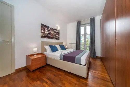 Milano Sky Flat