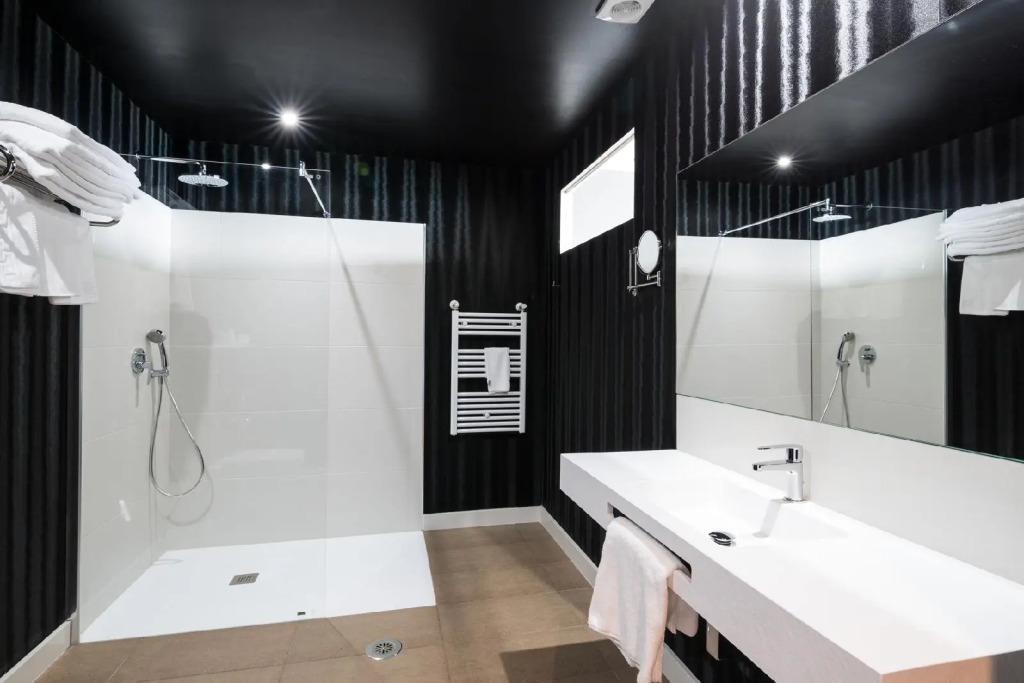 Hotel Astuy