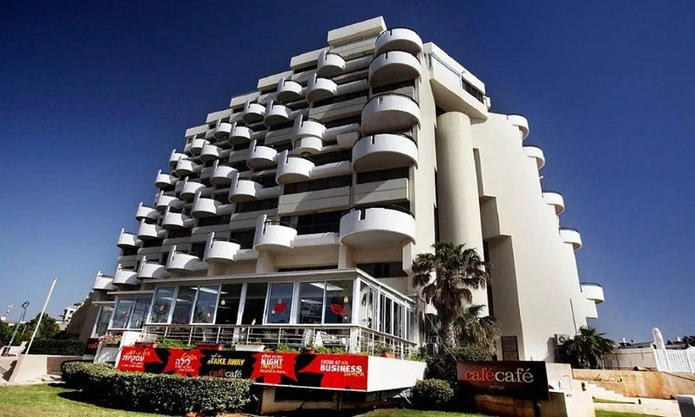 Marine Heights Suites