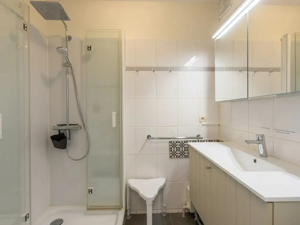 Nice Apartment With Shared Pool