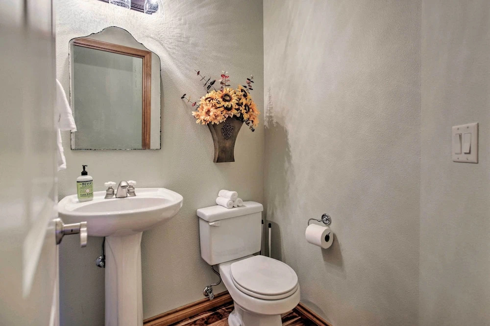 Polished Mcminnville House < 2 Mi. From Town!