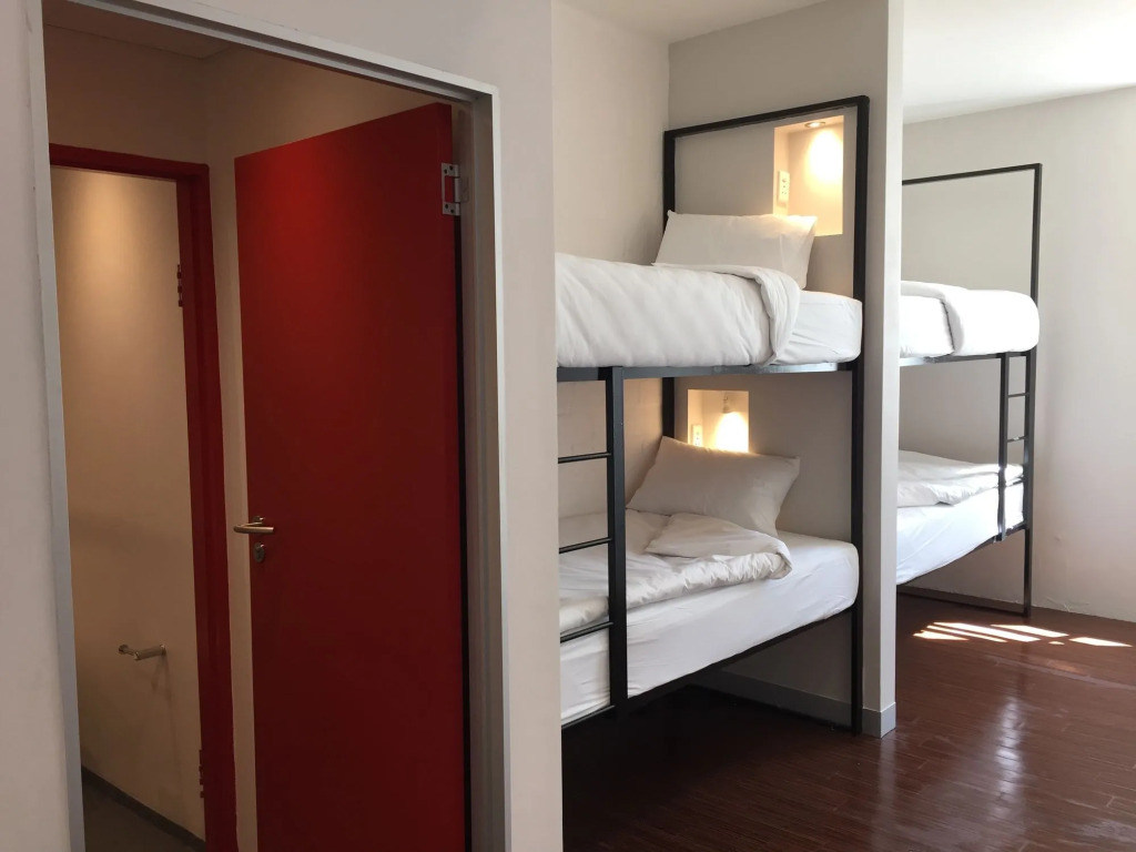 91 Loop Boutique Hostel