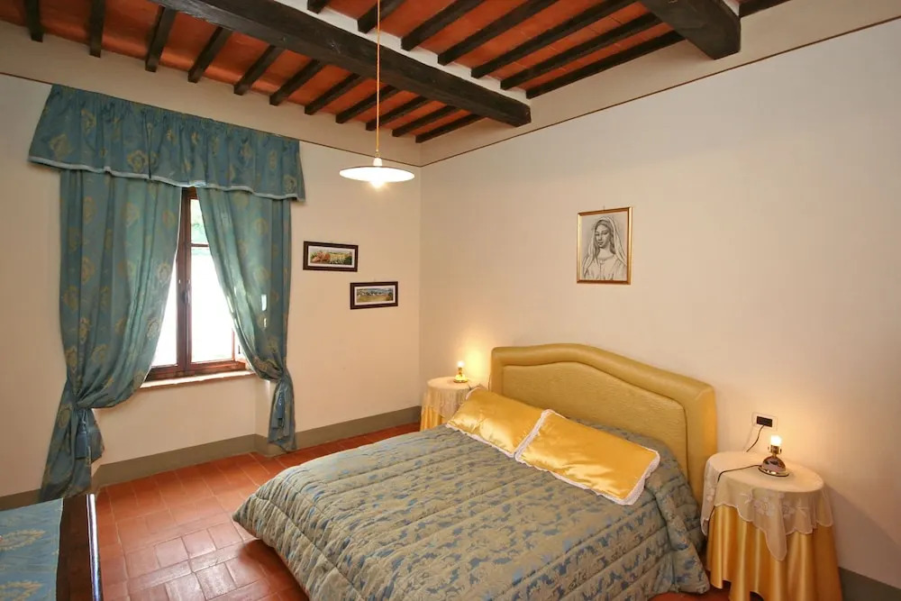 Villa Capolona by PosarelliVillas