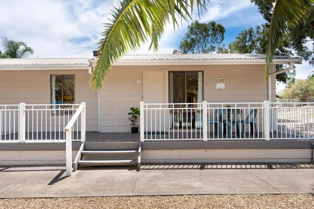 Highway 1 Holiday & Lifestyle Park