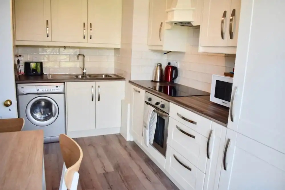 Modern & Renovated 2 Bedroom Flat in Rathmines