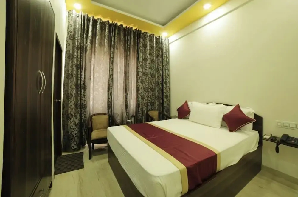 Skyee Residency Chandigarh by Goroomgo