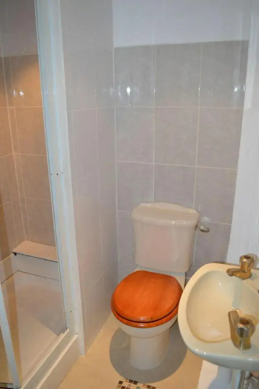 Syston Guest House