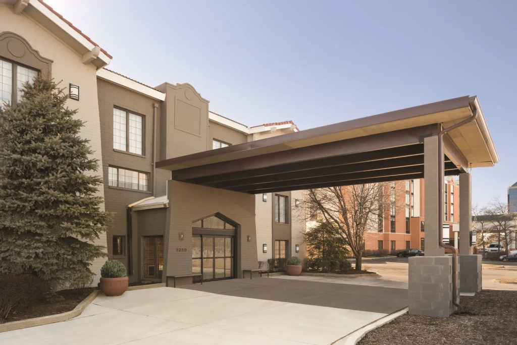 Country Inn & Suites by Radisson, Chicago-Hoffman