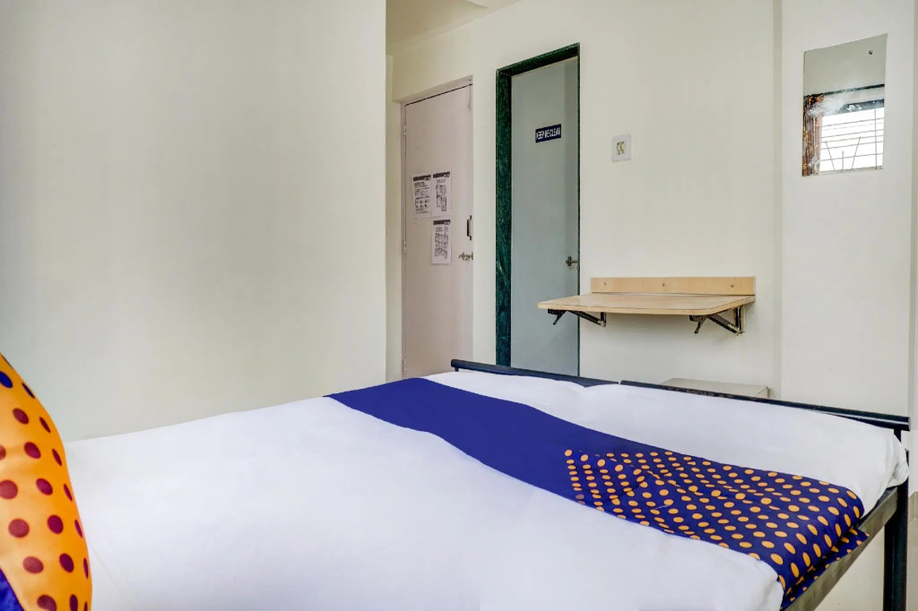 Vishwakarma Nivas by OYO Rooms
