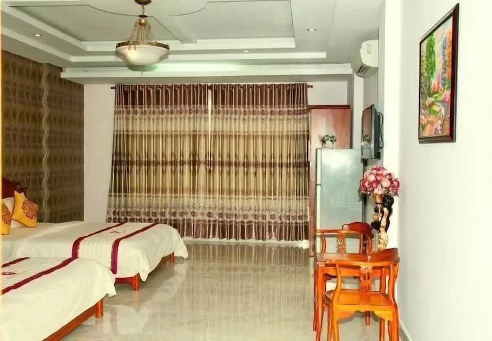 Sunrise Airport Hotel