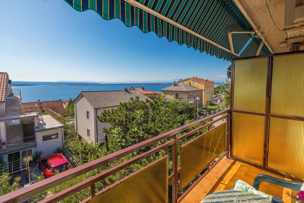 Apartment Mazor