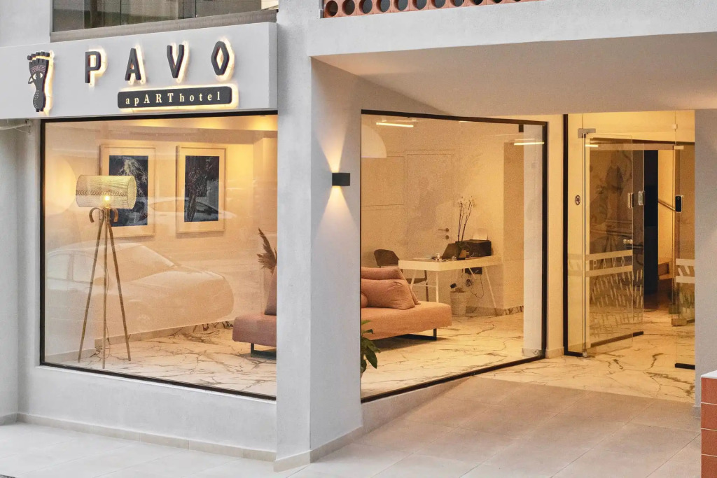 Pavo Art Hotel