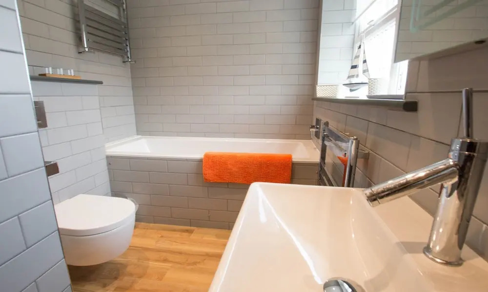 Beach Breeze Croyde 2 Bed, Sleeps 4-5, Sea Beach Views