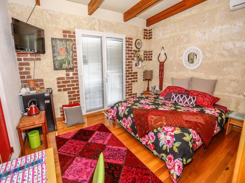 Kellers Bed & Breakfast
