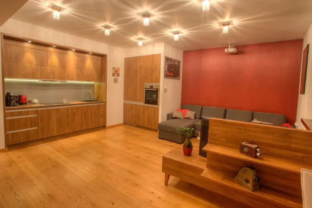 Five Stars Apartments