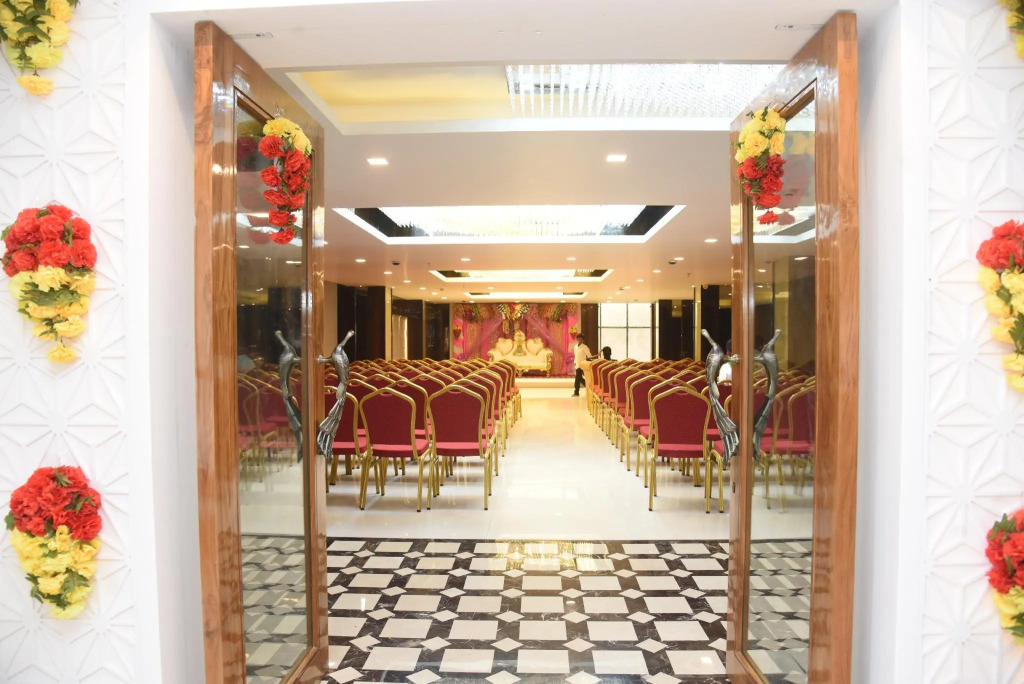 Mastiff Grand Regal Resort Arrah by OTHPL
