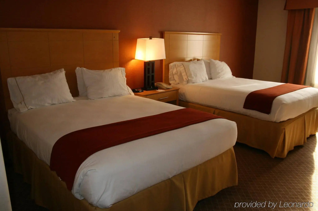 Holiday Inn Express Stockton Southeast by IHG