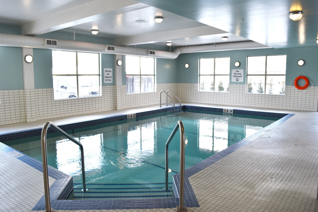 Holiday Inn Express Golden-Kicking Horse by IHG