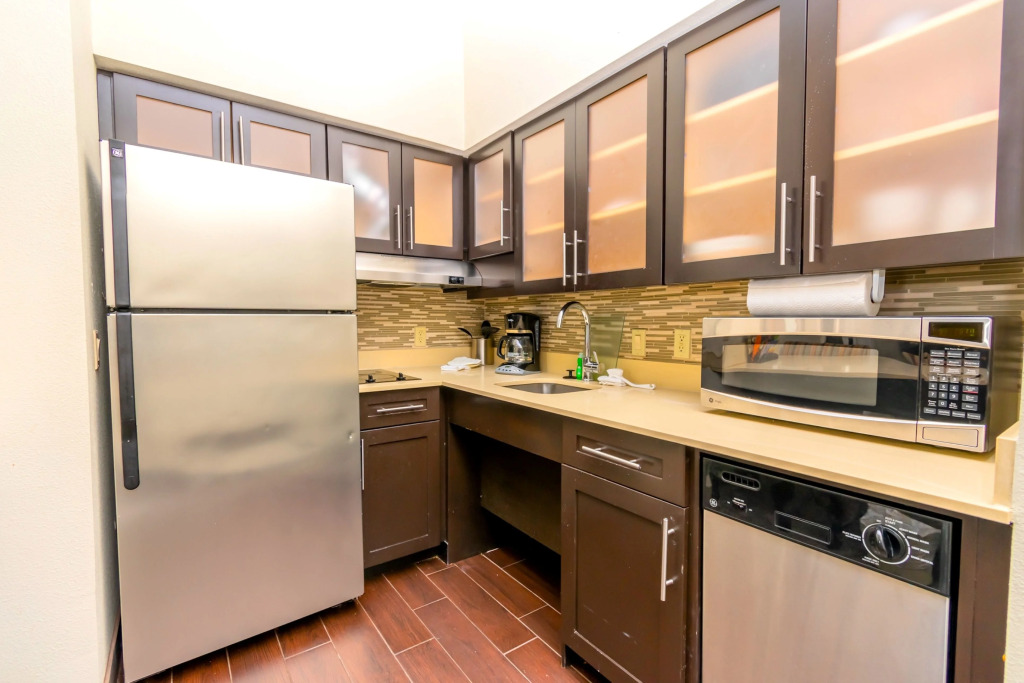 Staybridge Suites Houston - IAH Airport by IHG