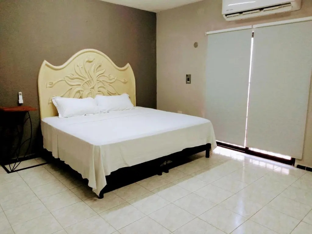 Casa Ixchel - 700m to Downtown, WiFi, Hot Water, AC