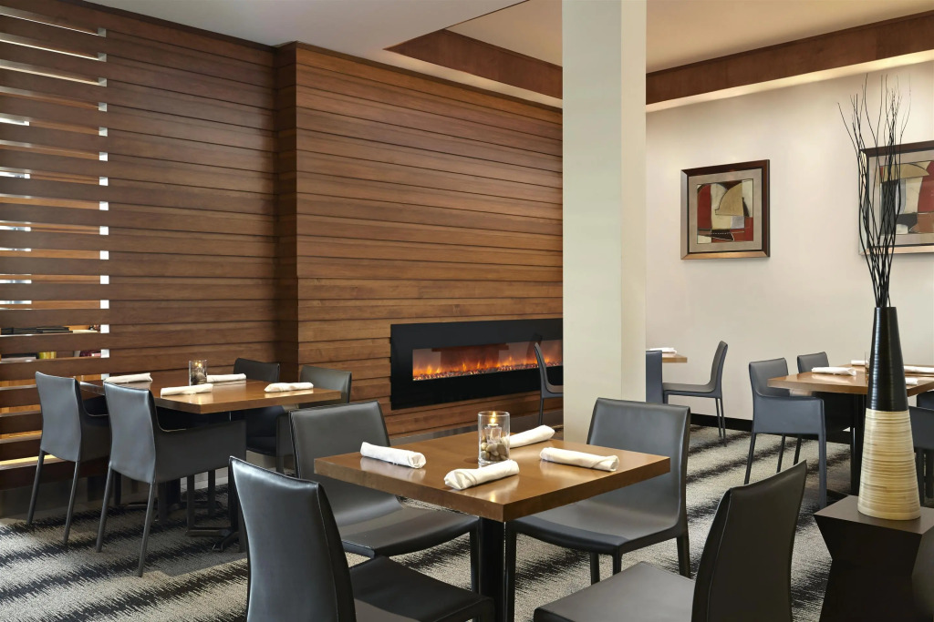Four Points by Sheraton Edmonton International Airport