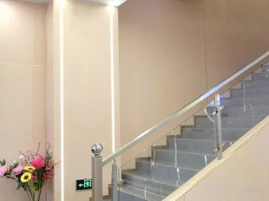 Huahang Hotel Guangzhou Baiyun International Airport