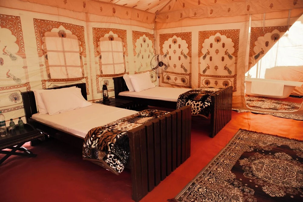 Shivika Lake Hotel
