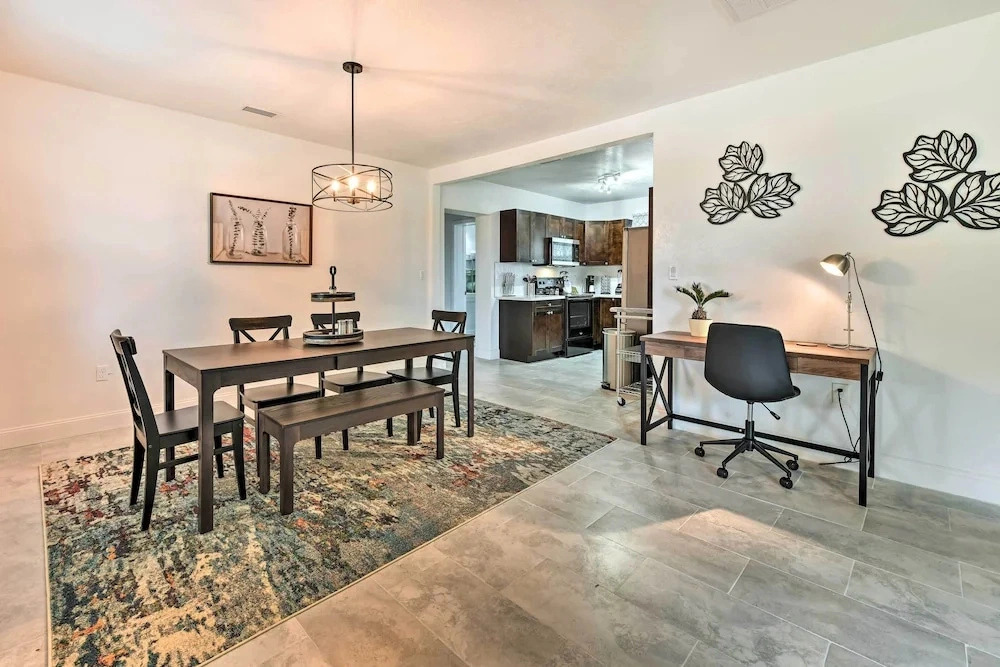 Bright, Pet-friendly Retreat in Avon Park