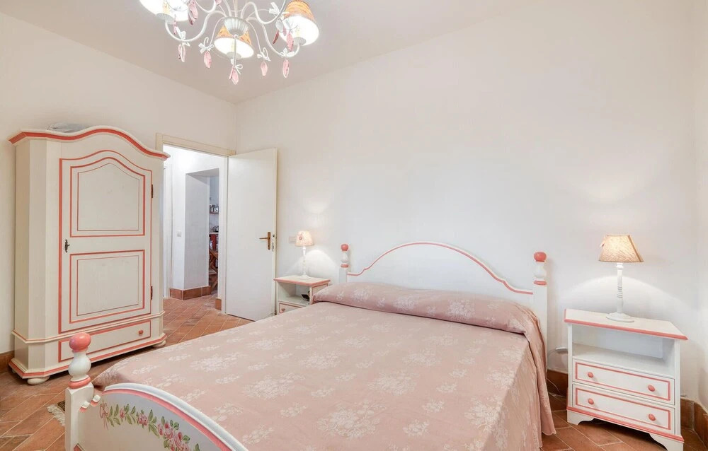 Stunning Home In Montalto Di Castro