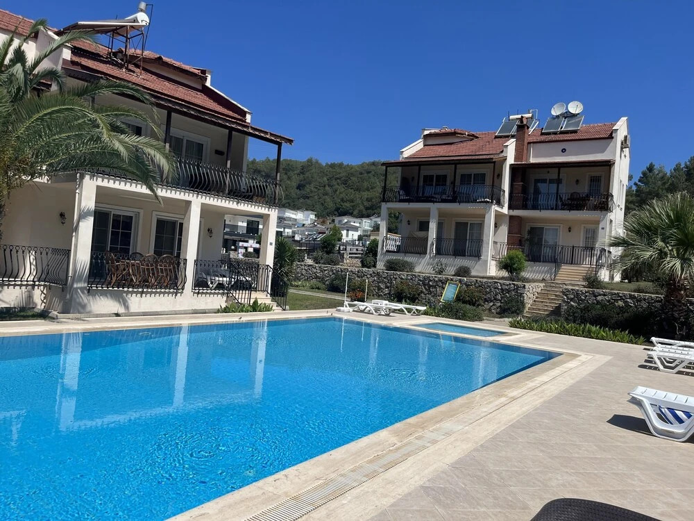 Stunning Spacious Poolside 2-bed Apt in Ovaçik