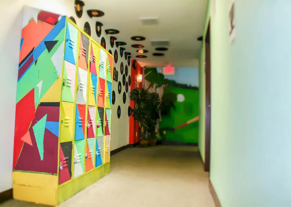 ITH Zoo Hostel San Diego