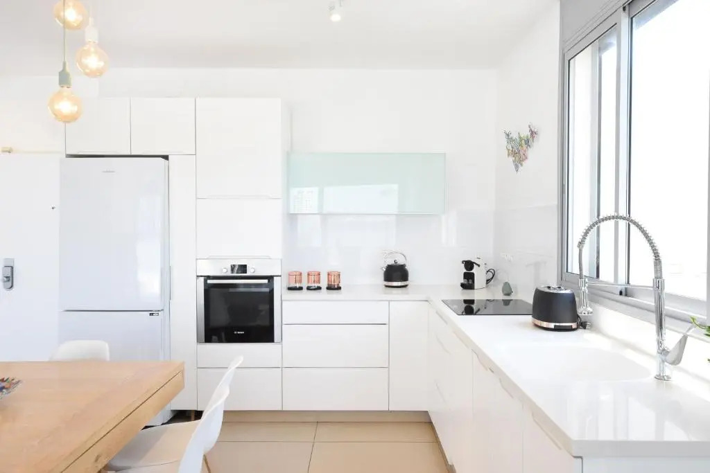 Airy 3BR Duplex Penthouse in Bograshov 71 by HolyGuest