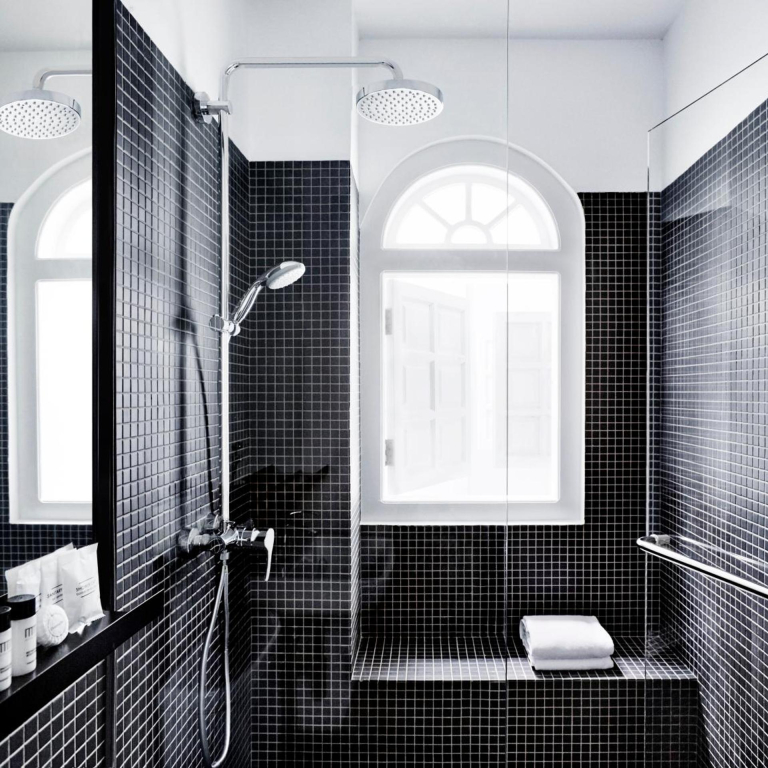 Hotel Mono