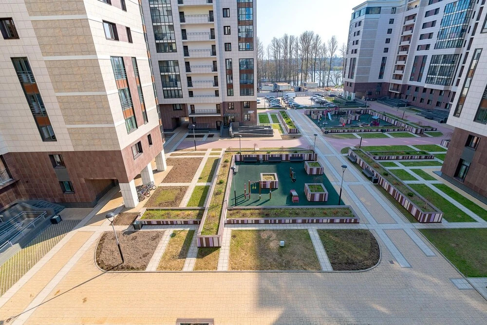 RentHouse Apartment Premium Life