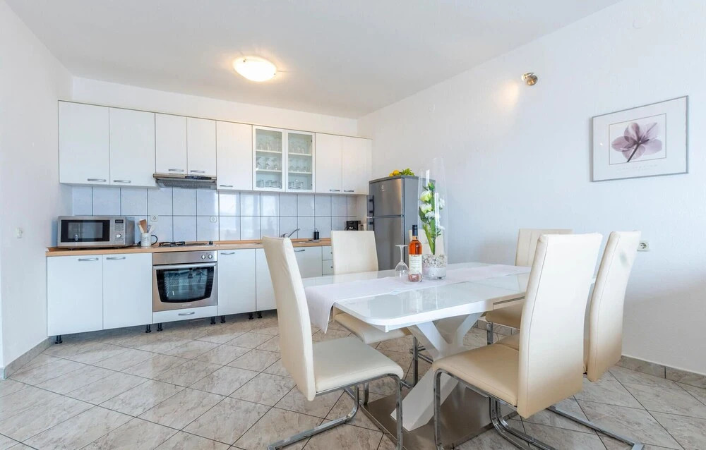 Awesome Home in Jesenice With Wifi and 3 Bedrooms