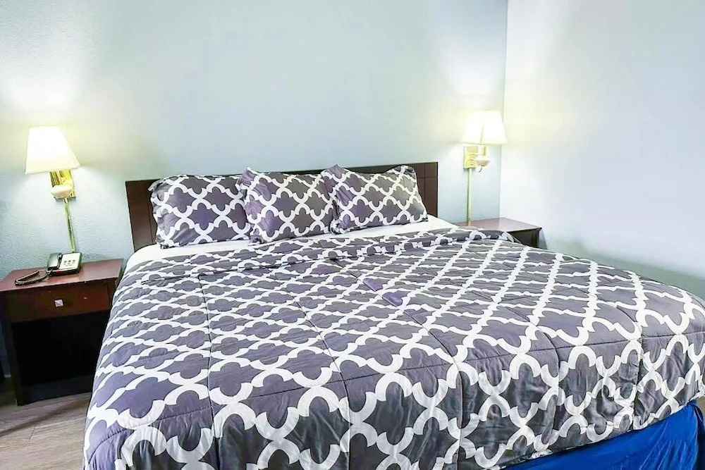 Happy extended stay inn by BestAcco