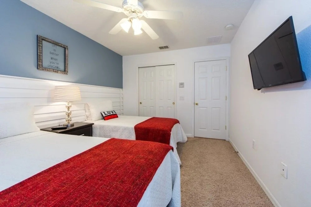 Perfect Lake View 10 Min To Disney! 3 Bedroom Townhouse