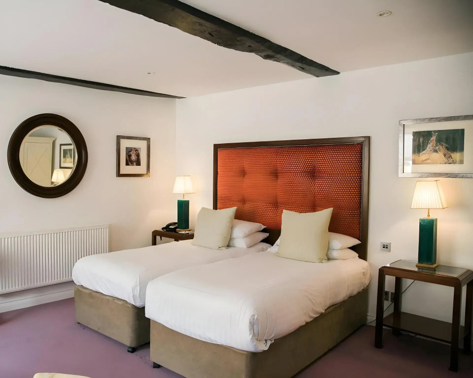 Noel Arms - "A Bespoke Hotel"