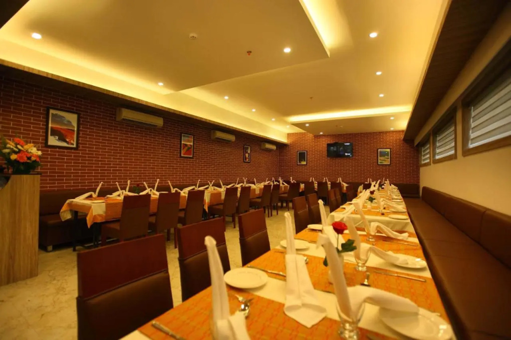 Victory Inn Park Residency