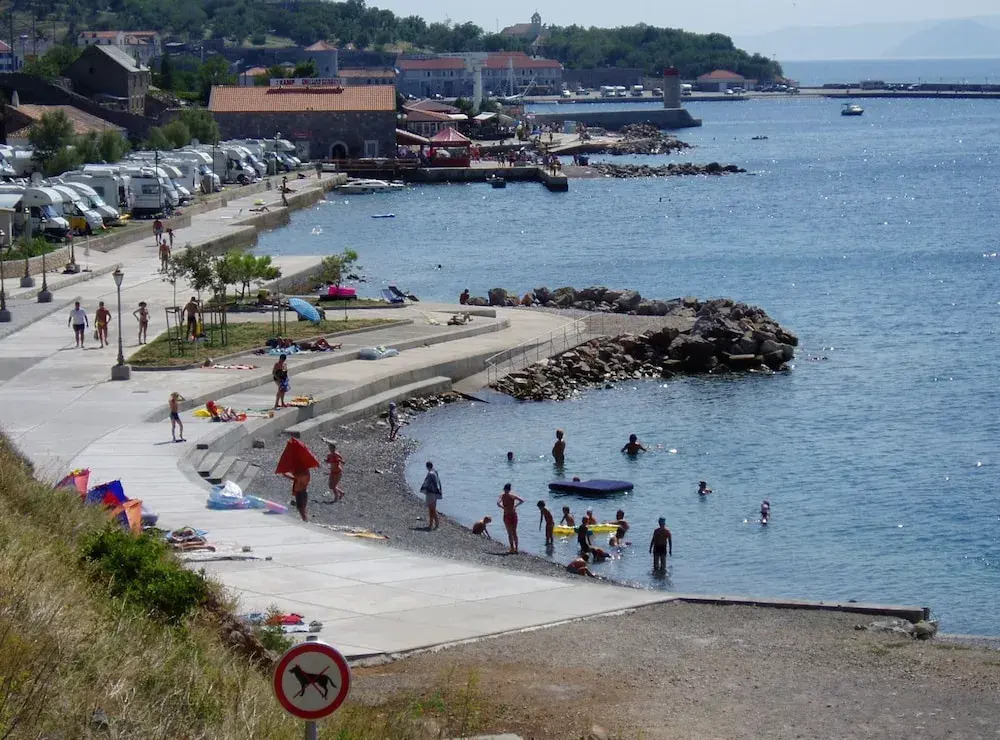 Apartments Bionda Senj