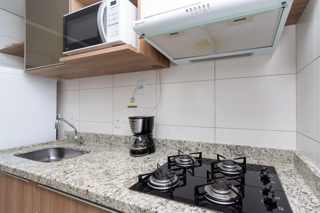 Flat Novo No Setor Bueno   Ed. The Expression  Wi Fi   Garagem   Th1305