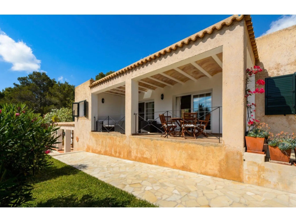 Detached Villa in Ibiza with Great Views of Hills & Hot Tub