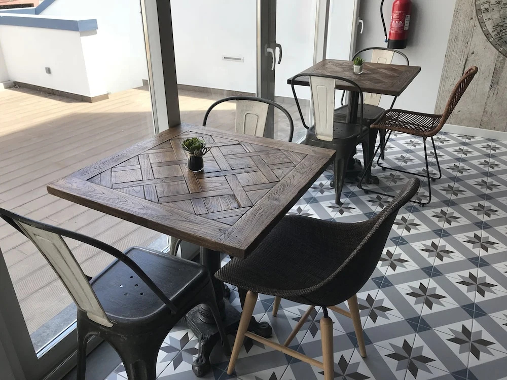 Royal Beach Hostel