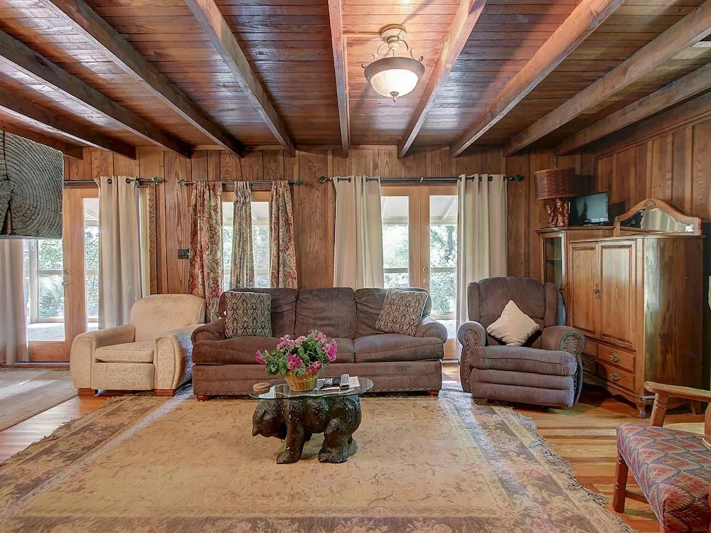 Bear Creek Haven 1 Bedroom 1 Bathroom Chalet