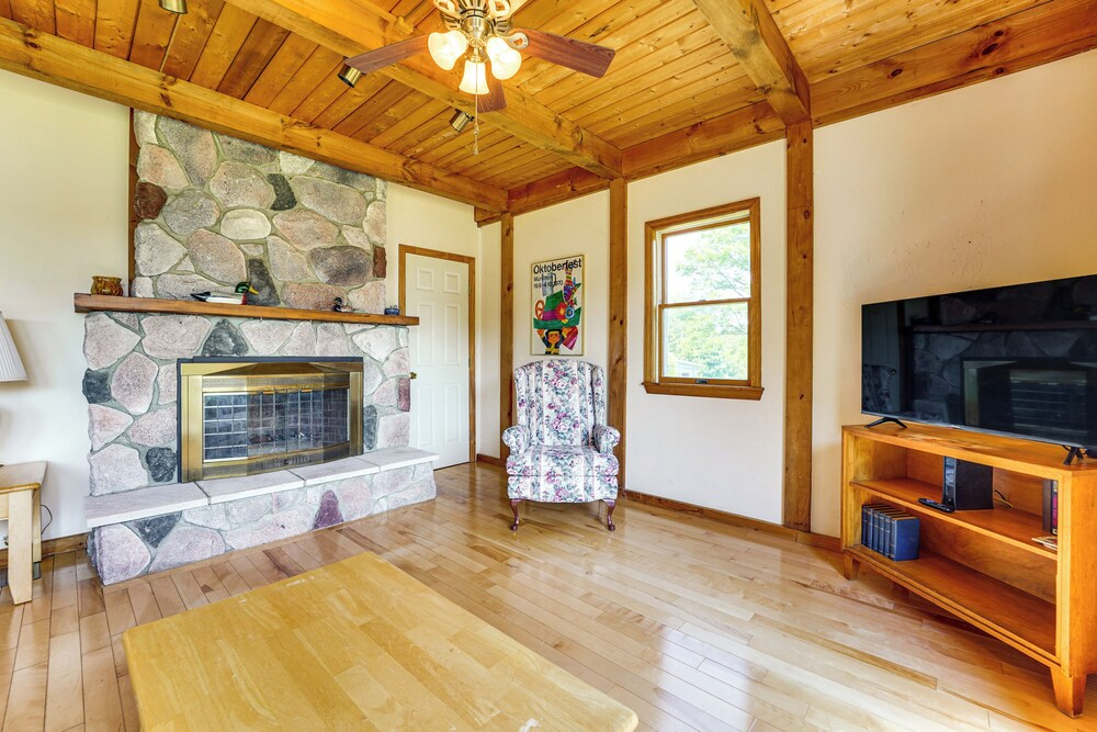 Boat Nearby: Barters Island Home w/ Views